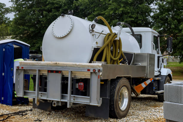 Portable Toilet Options We Offer in Meeker, CO